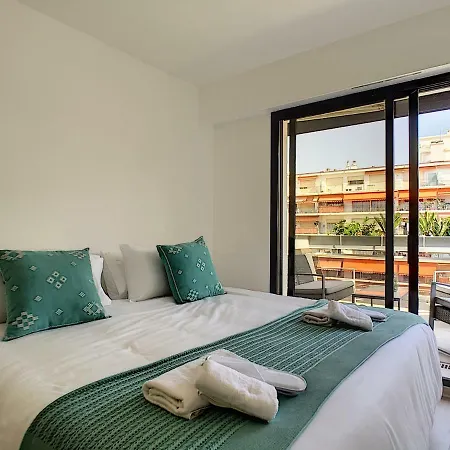 Nestor&jeeves - Diamond Bay Terrace - - Close Sea *